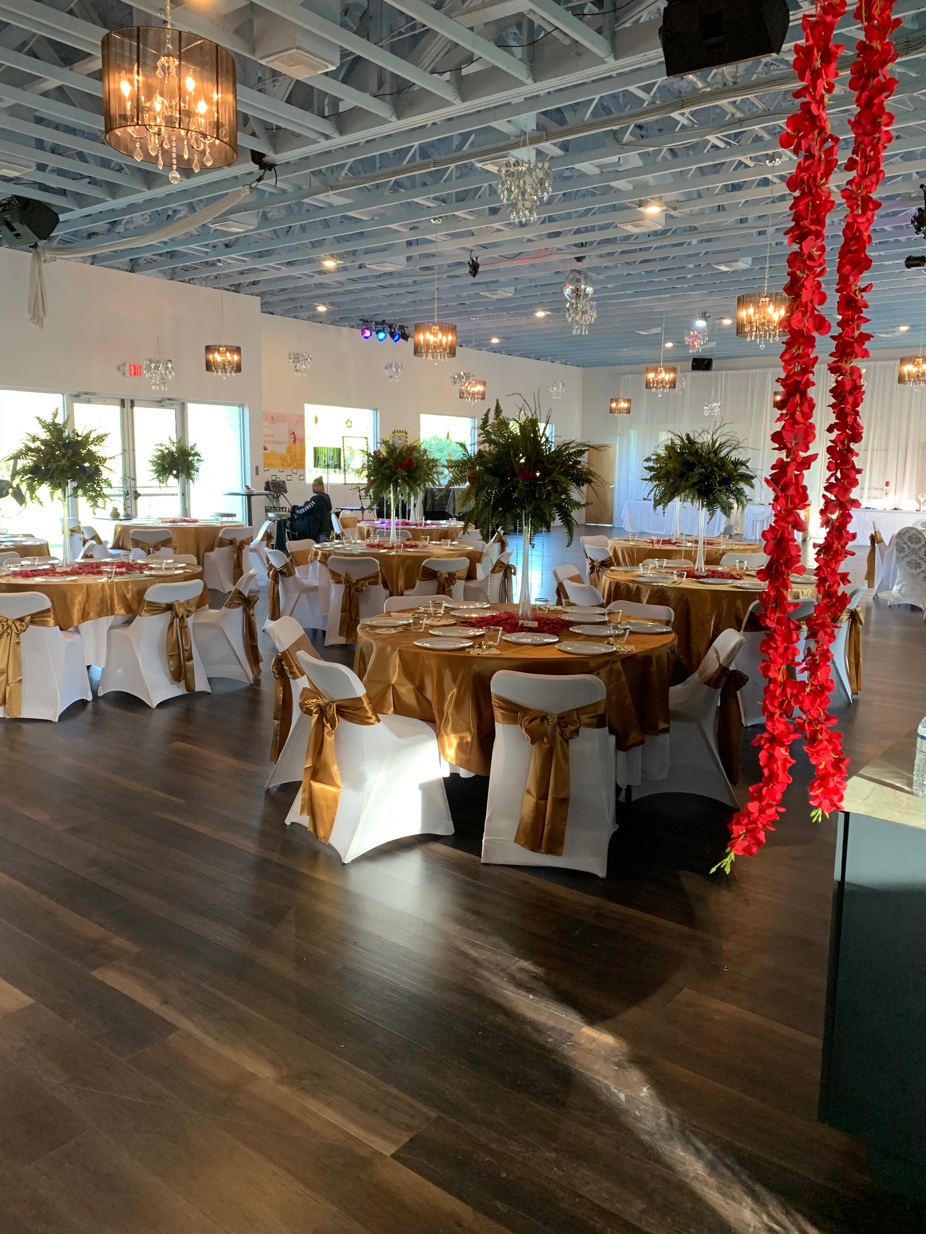 Tablescape Rental