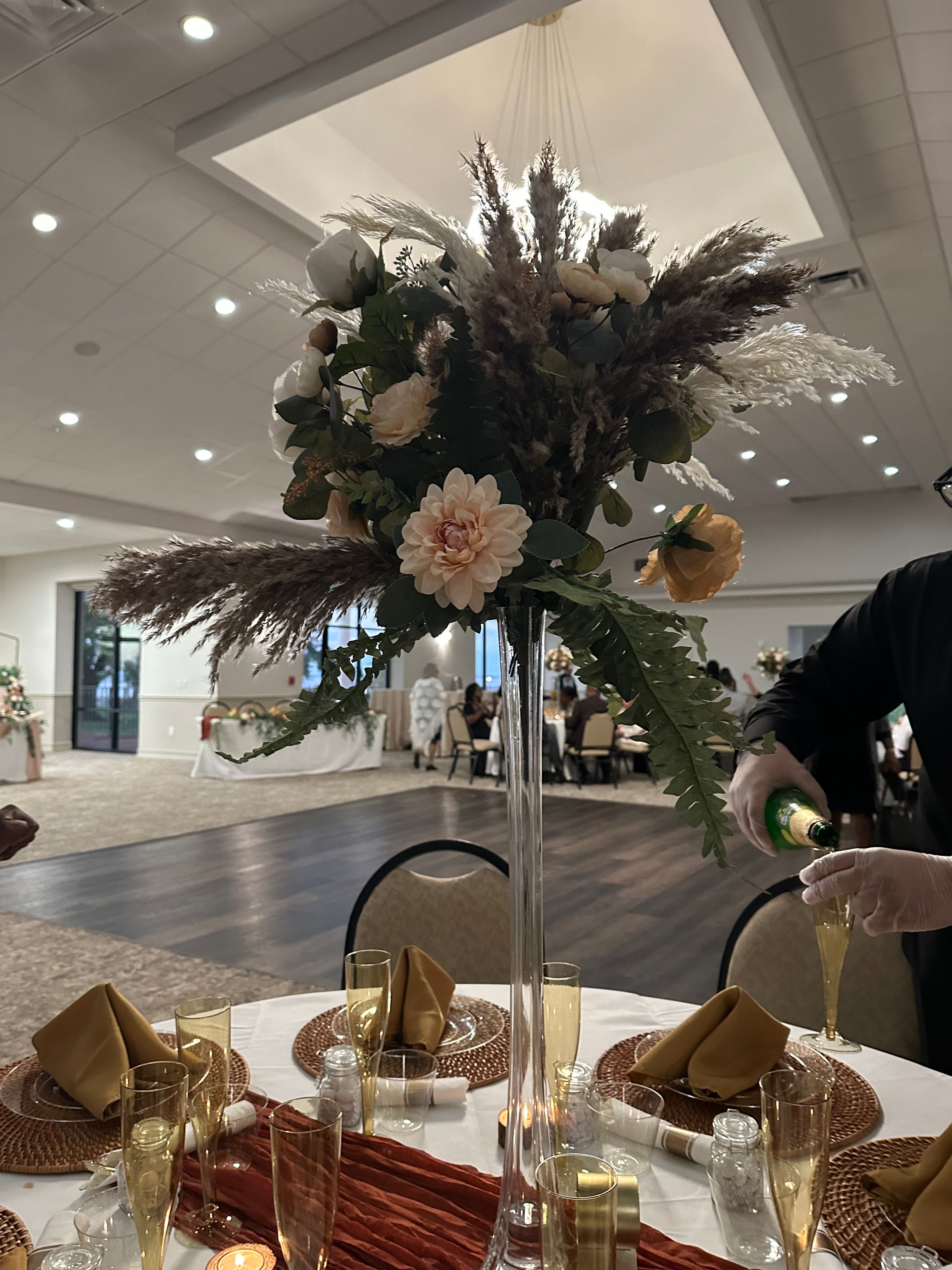 Signature Floral Rental